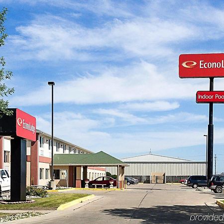Econo Lodge Fargo Exterior photo